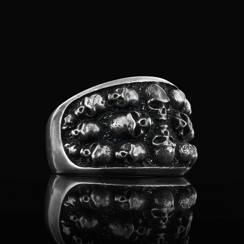 Skulle Band Ring